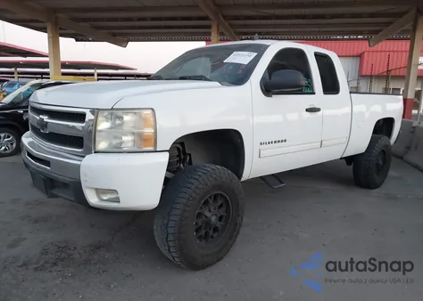 2011 Chevrolet Silverado 1500 Lt z USA, uszkodzony, nr VIN 1GCRCSE06BZ368894
